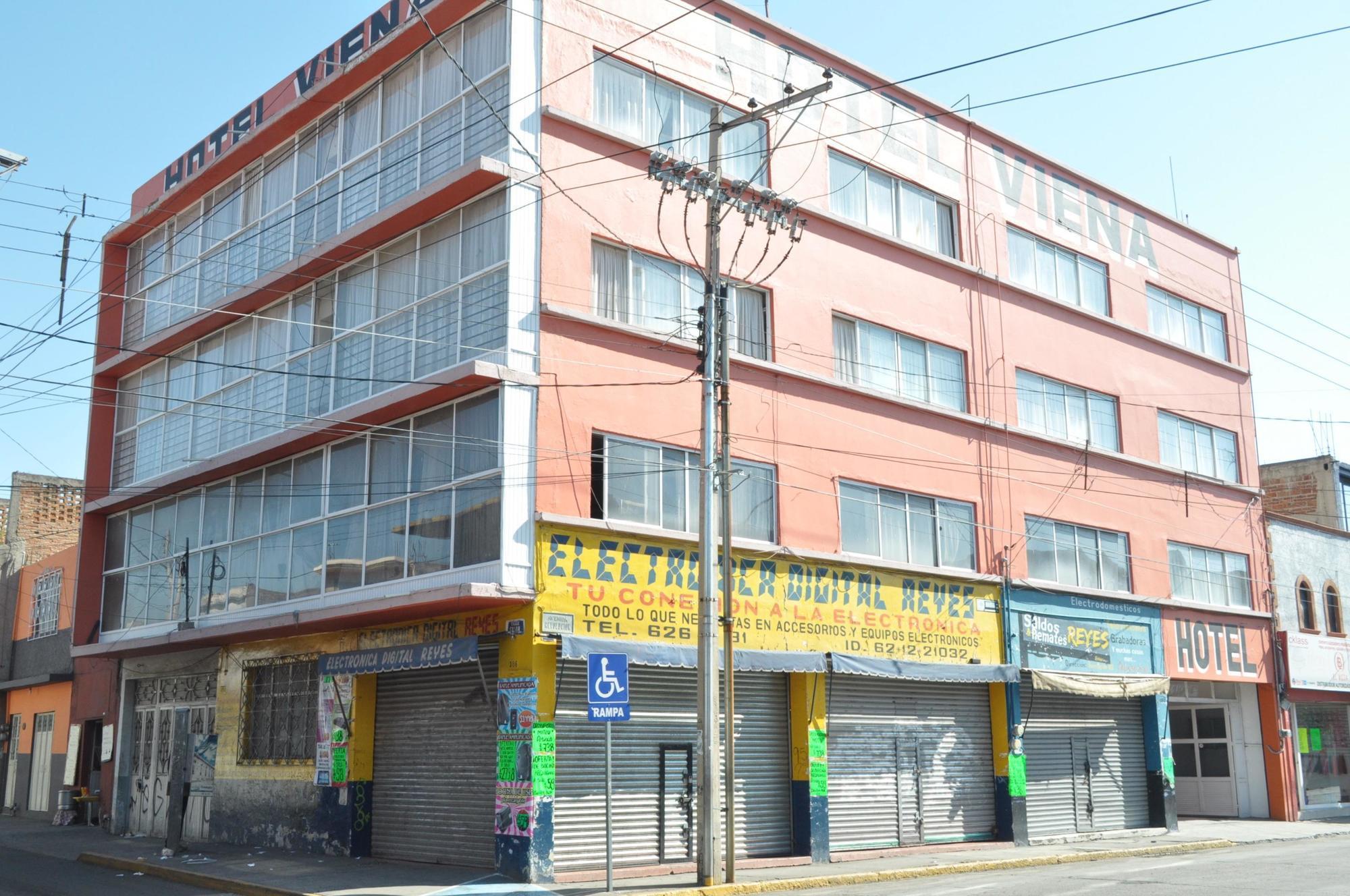 Hotel Viena 伊拉普阿托 外观 照片
